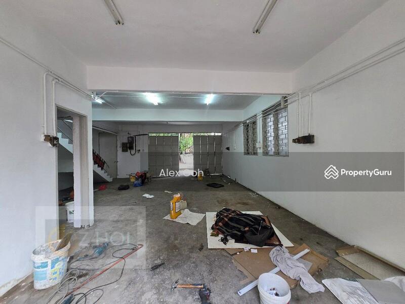 Untuk Disewa - Sg Rasau Industrial Park 1.5sty Semi-D Factory 35x66 Newly Refurbished